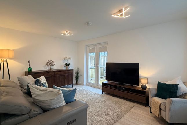 23 Redshank Avenue, Cambuslang photo 3