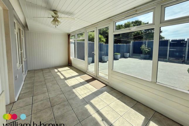 29, Stanley Road, CLACTON-ON-SEA photo 5