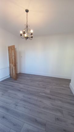 5 Anerley Road, Westcliff on Sea photo 4