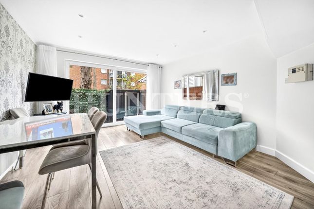 3-bed house on 2, Morland Place, London, £495,000