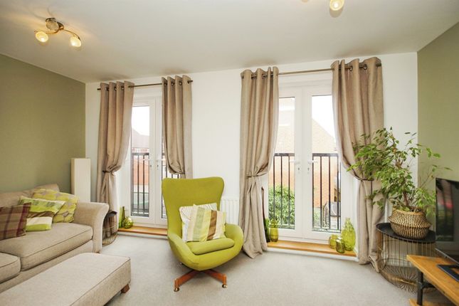 Town house for sale in Hollybrook Mews, Yate, Bristol