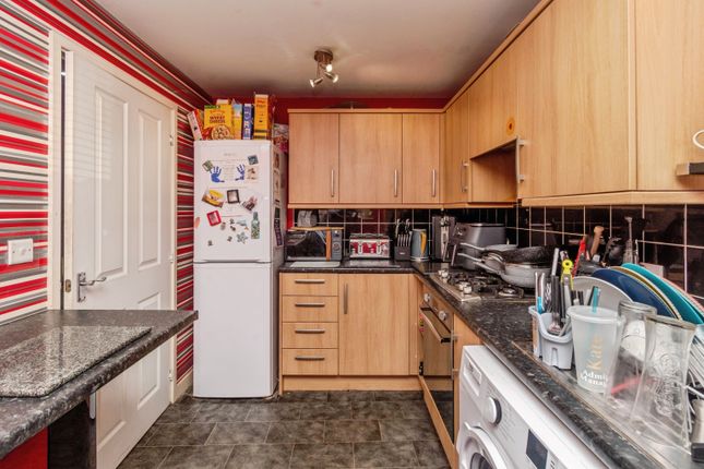7, Webley Grove, Priory, Dudley photo 2
