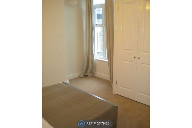 Flat to rent in Althea Street, London