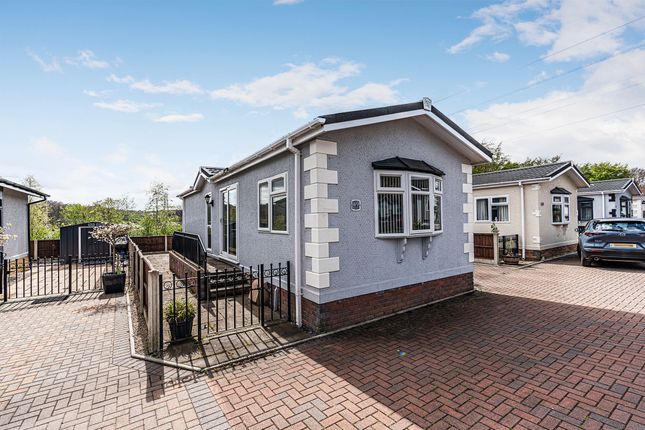 49 Pont Pentre Park, Pontypridd photo 2