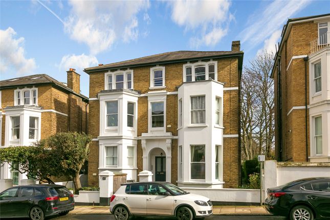 Flat to rent in Church Road, Richmond Hill, Surrey TW10