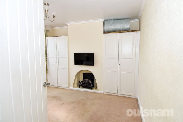 8, Dulvern Grove, Birmingham photo 3