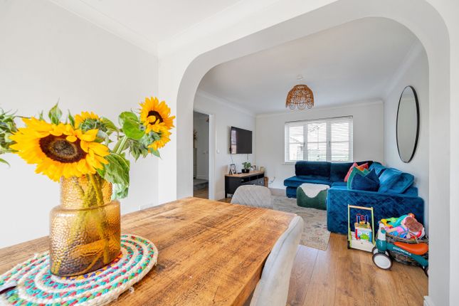 38, Adams Meadow, Somerset photo 4