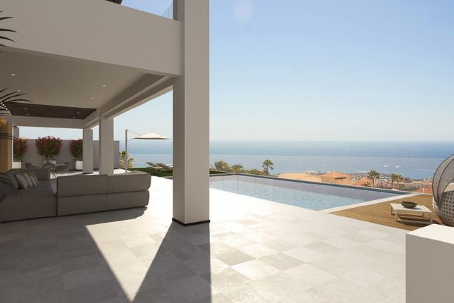 Villa for sale in Mirador Del Sur, San Eugenio Alto, Tenerife, Spain