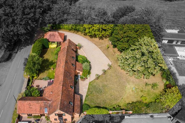 Little Cleobury Barn_199 B&amp;W.Jpg