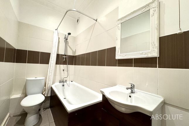 3b Regia House, Teignmouth photo 4