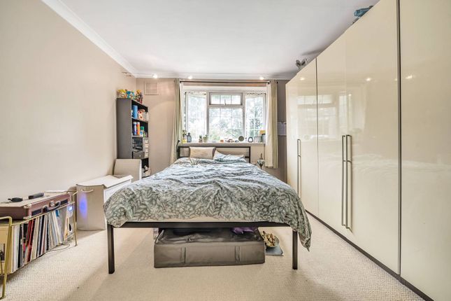 Maisonette for sale in Tolcarne Drive, Pinner