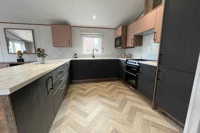 2025 Willerby Boston, Mains Of Taymouth, Kenmore photo 2