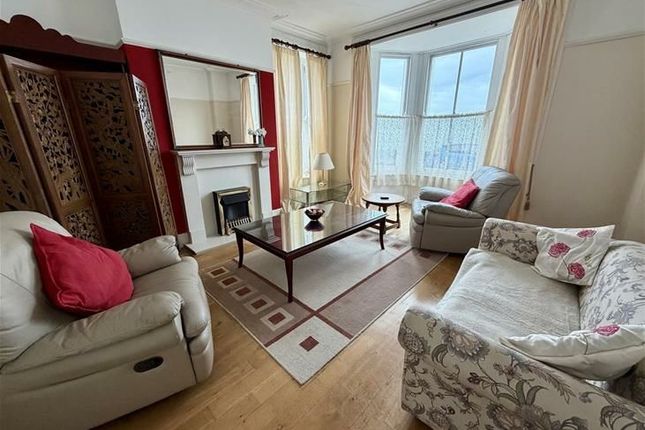 7, West End, Beaumaris photo 3