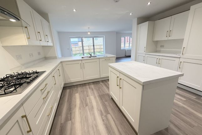 3, Parr Way, Longridge photo 3