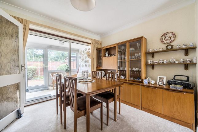 12, Shipley Court, Liphook photo 4