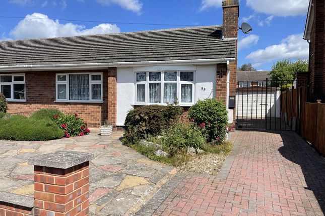 Thumbnail Bungalow to rent in Anglesey Road, Wigston, Leicestershire