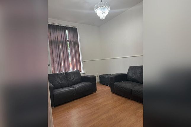 Reception 1 Living Room.Jpg