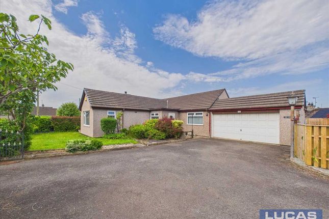 15, Garth Drive, Gaerwen photo 2