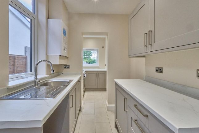 20, Woodland Road, Hinckley photo 2