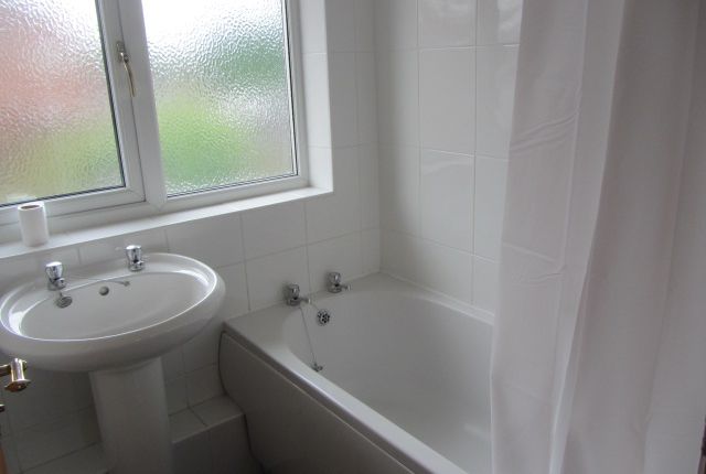 104, Bek Rd, Durham photo 5
