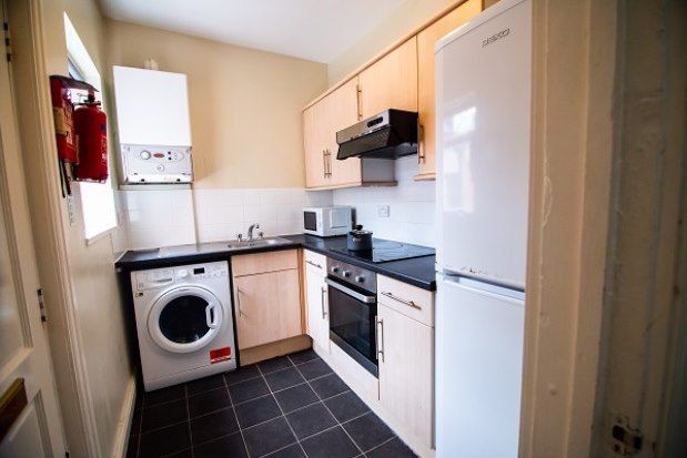 Property to rent in Harefield Road, Sheffield