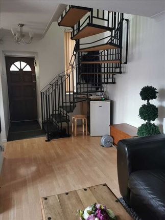 Thumbnail Terraced house to rent in Partridge Close, London