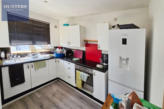 13, Waun Fach Terrace, Nantymoel photo 4