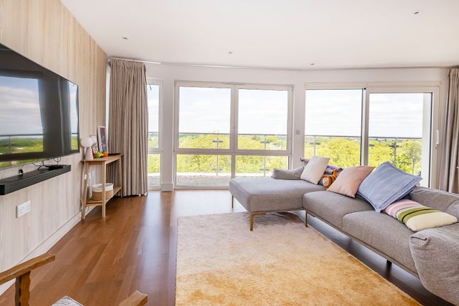 Flat 94, 15, Henry Macaulay Avenue, Kingston Upon Thames photo 4
