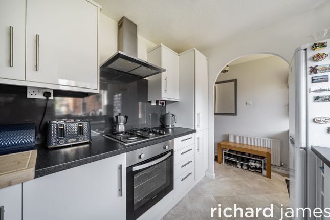 22, Westbury Park, Royal Wootton Bassett photo 4