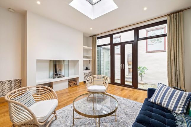 34, Tadema Road, London photo 2