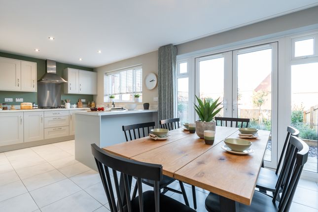 8, Wardentree Lane, Pinchbeck, Spalding photo 4