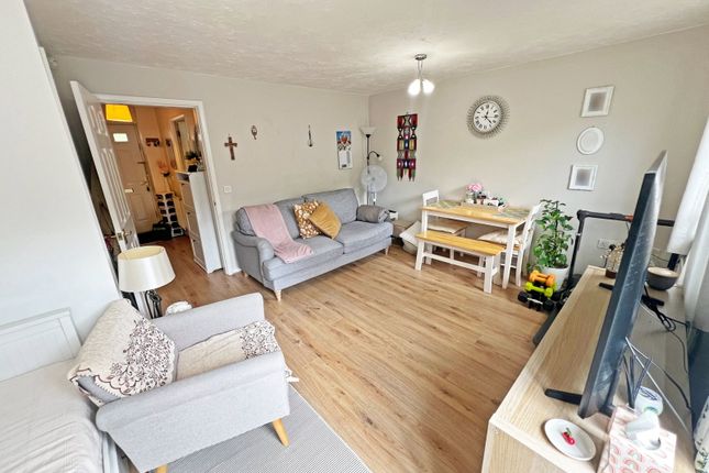 46, Strathern Road, Leicester photo 3