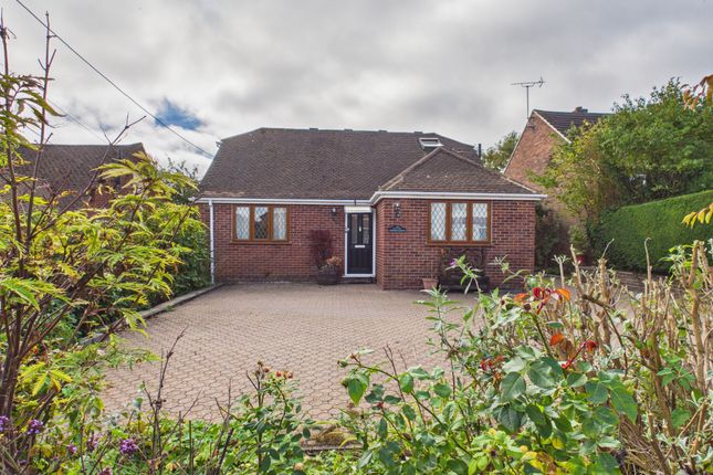 17 Trees Avenue, High Wycombe photo 2