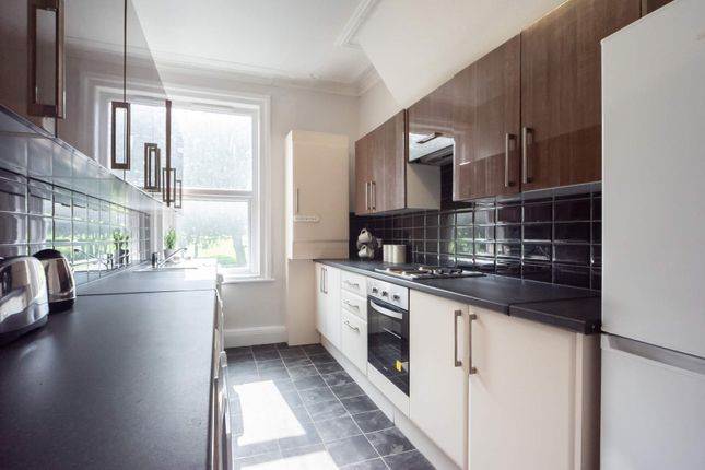 Thumbnail Terraced house to rent in Hyde Park Road, Leeds