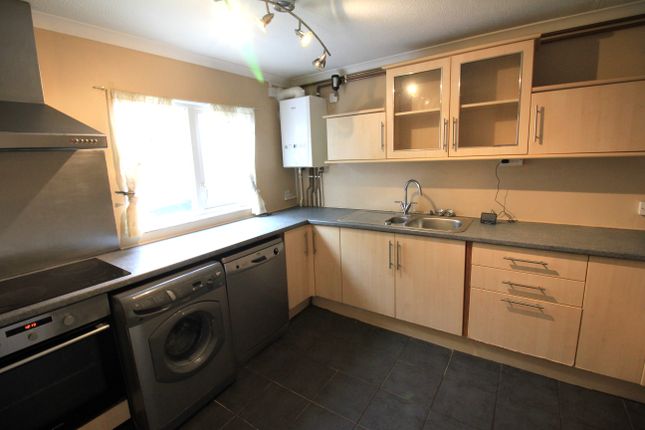 89, Vale Green, Norwich photo 2