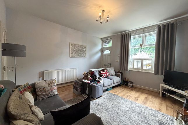 296, Wigan Road, Bolton photo 2