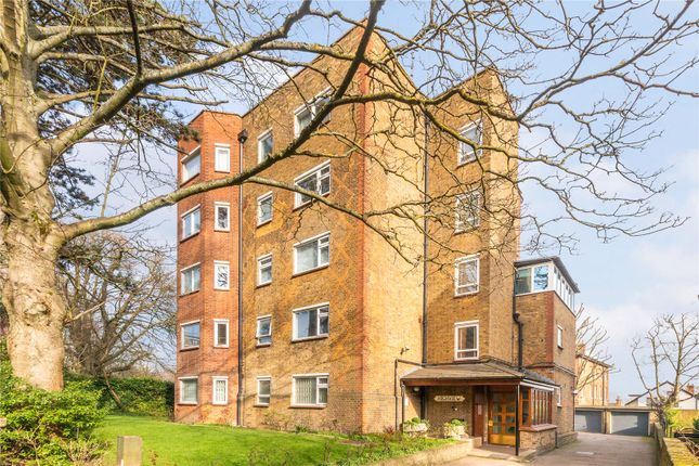 Flat to rent in Highview, 5 Holford Road
