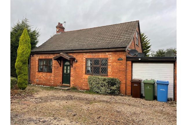 Thumbnail Detached bungalow for sale in Mill Road, Doncaster
