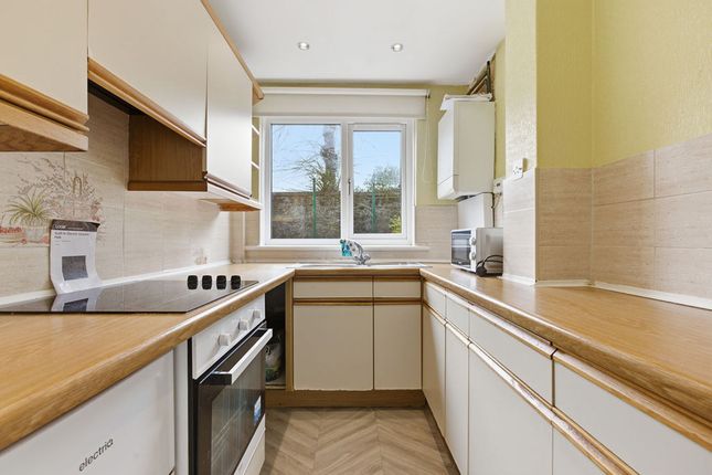 3 Bankside Avenue, Johnstone photo 3