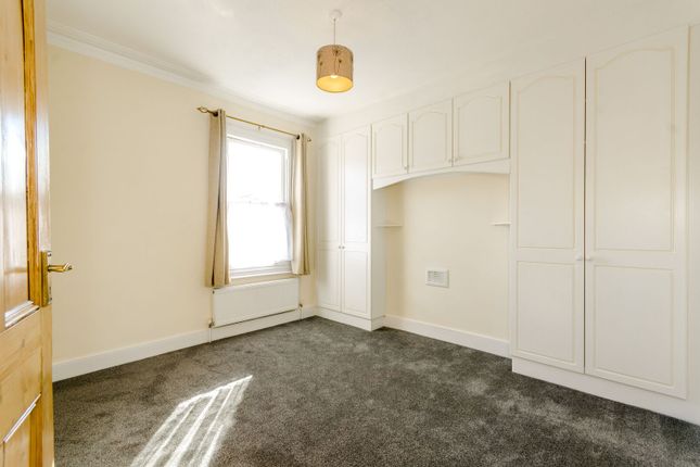 Ramsay Road, Forest Gate photo 4