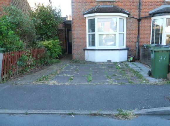 37, Victoria Place, Epsom photo 4