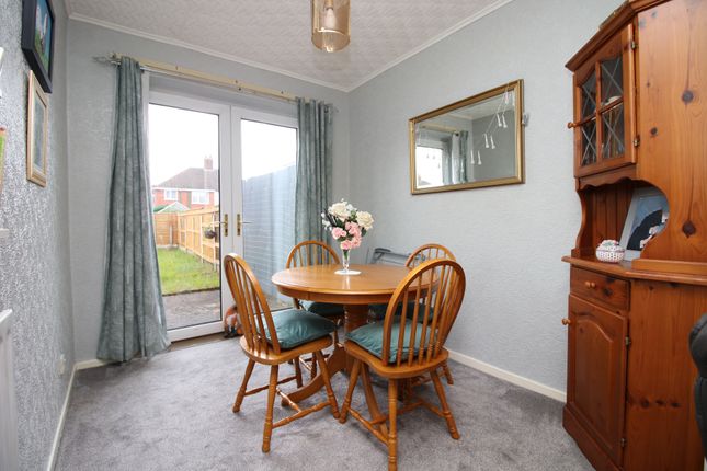 10, Carcroft Avenue, Blackpool photo 4