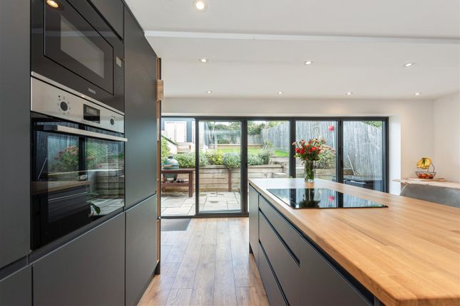 52, Viking Way, Clanfield photo 4