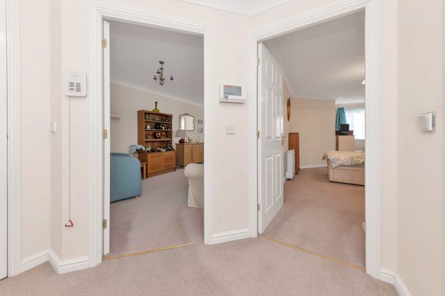 Flat for sale in Fish Hill, Kennedy Court Fish Hill