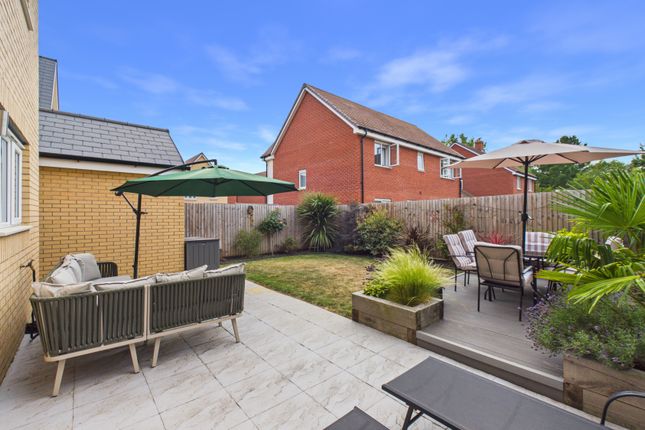 1, Osborne Way, Bury St Edmunds photo 2