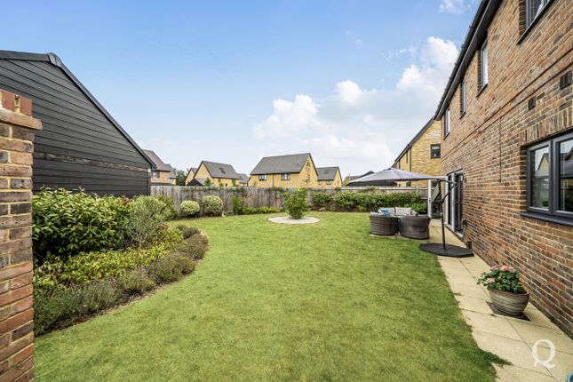 1, Fairlake View, Kent photo 4