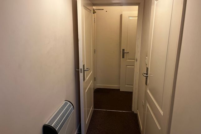 19, James Court, Pontefract photo 3