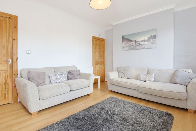 12/6, Craigentinny Road, EDINBURGH photo 4