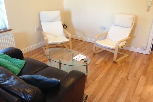 137, Franciscan Road, London photo 3