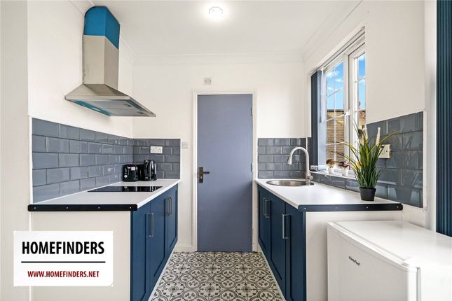 Flat 1, 403, Leabridge Road, London photo 4